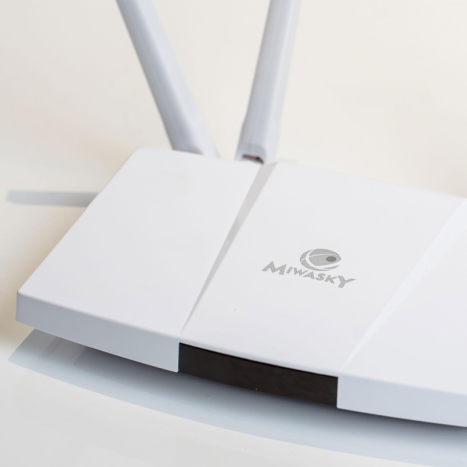 Miwasky IH803 4G LTE Wi-Fi 6 Router