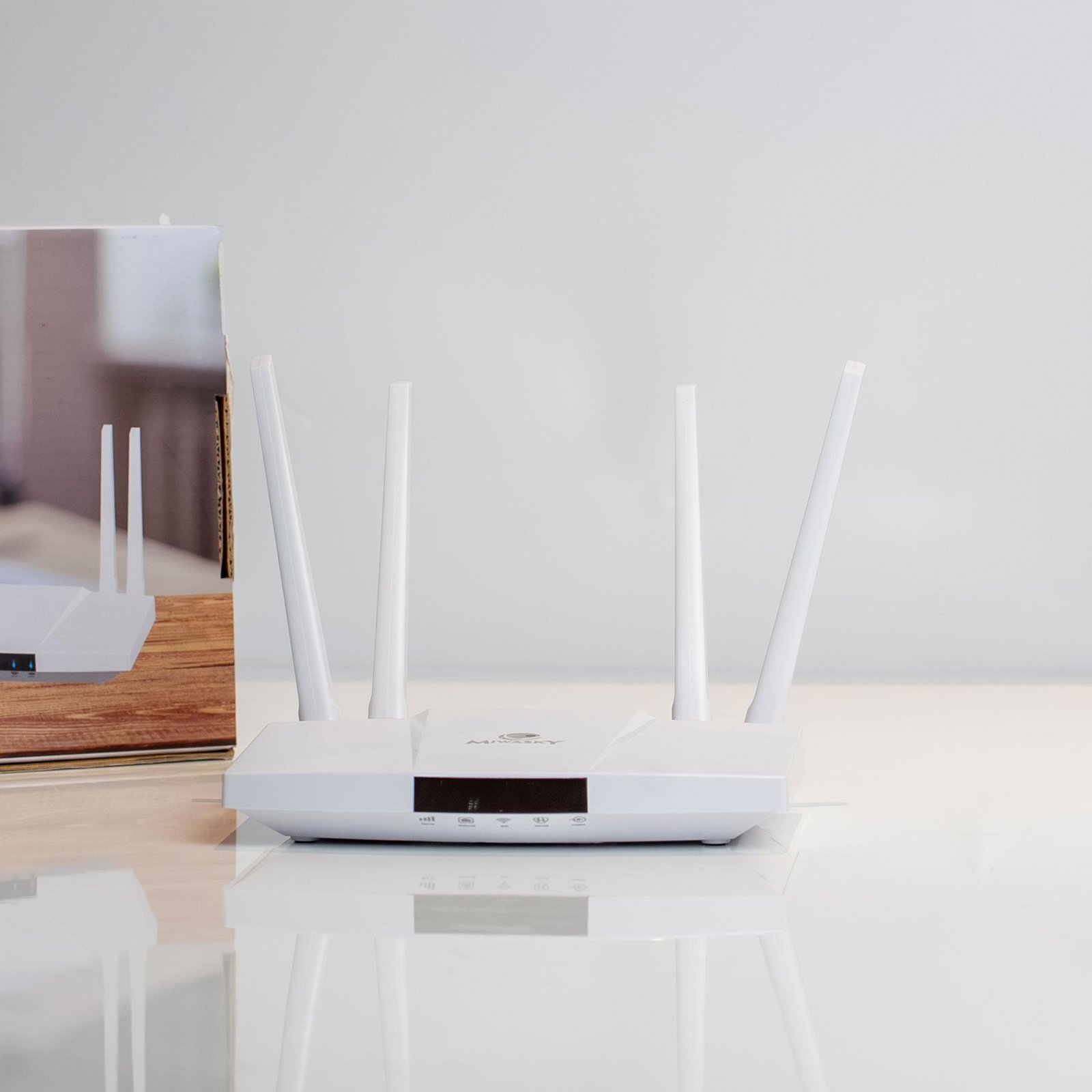 Miwasky IH803 4G LTE Wi-Fi 6 Router